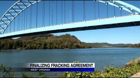 "FRACKING UNDER THE OHIO RIVER: A deal has been finalized that will allow fracking to take place on about 474 acres under the Ohio River in Marshall County. http://bit.ly/1HzqOuX

TELL US: Are you concerned about fracking under the river?"